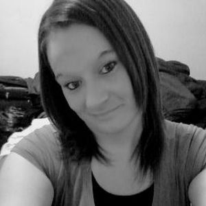 Meet your Posher, Holly